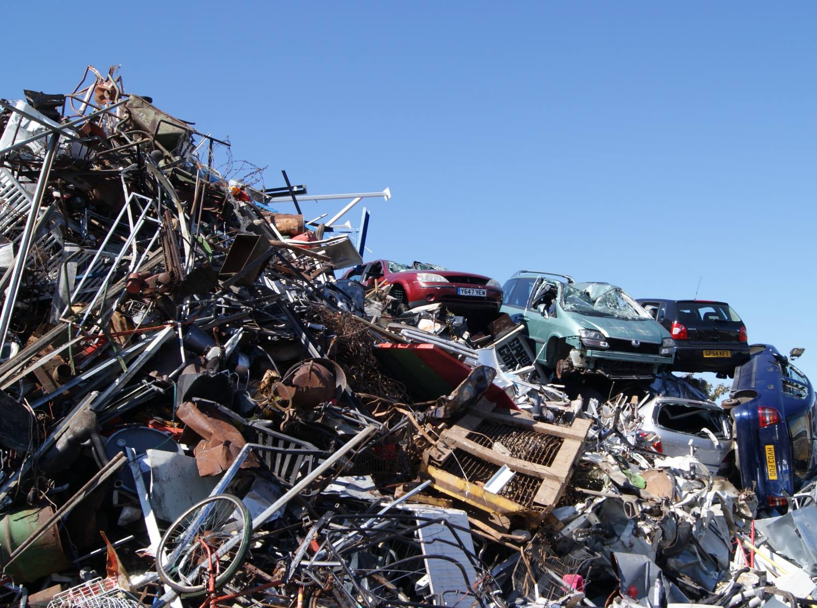 How to Get the Most Out of Scrapping Your Car from Scrap Yards
